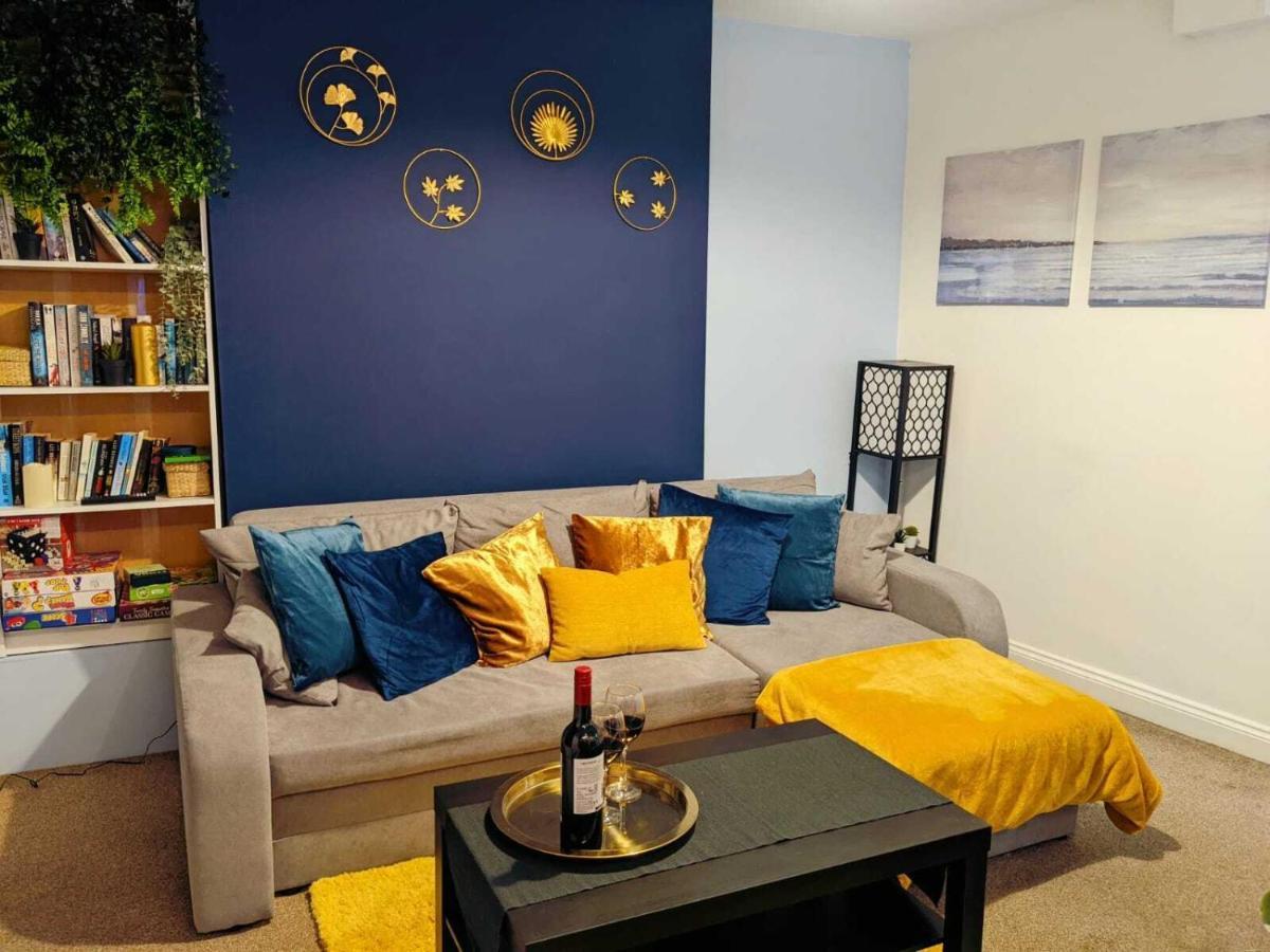 Winchester Retreat Apartment ภายนอก รูปภาพ